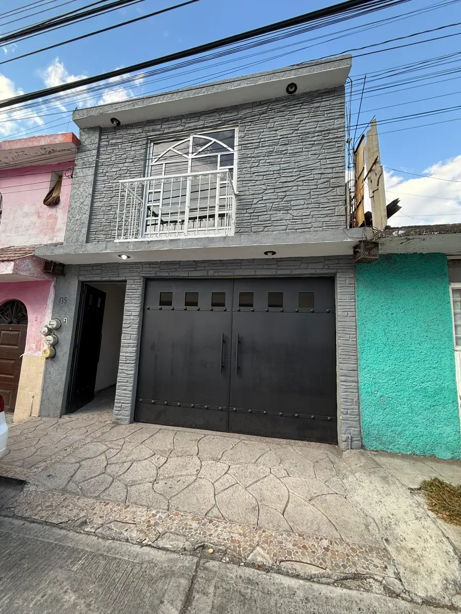 Casa en venta en Ampliación División del Norte, Morelia — foto 1 de 26