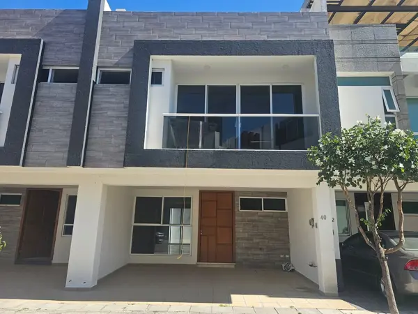 Casa en Venta en Arboledas del Pedregal, Puebla, Puebla