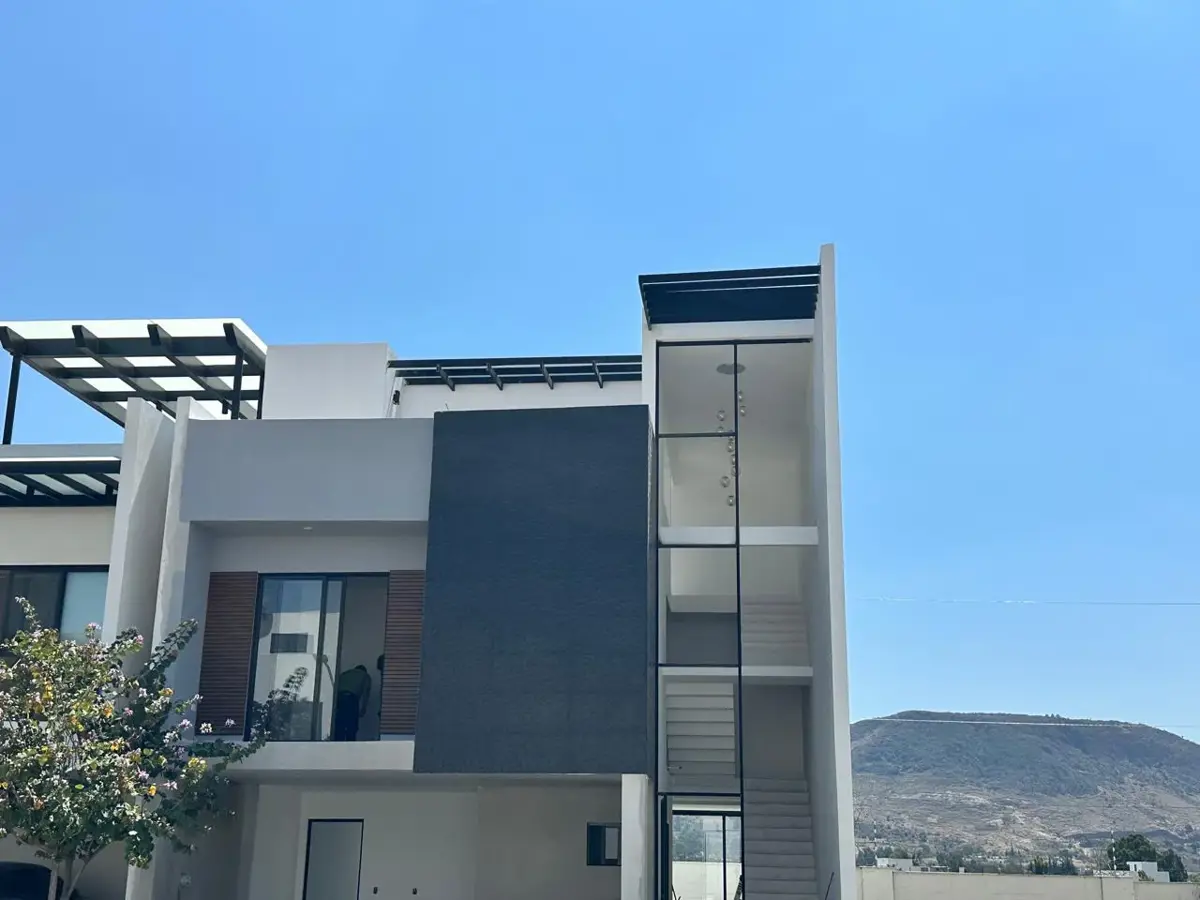 Casa en venta en Lomas de Angelópolis, Ocoyucan — foto 1 de 23