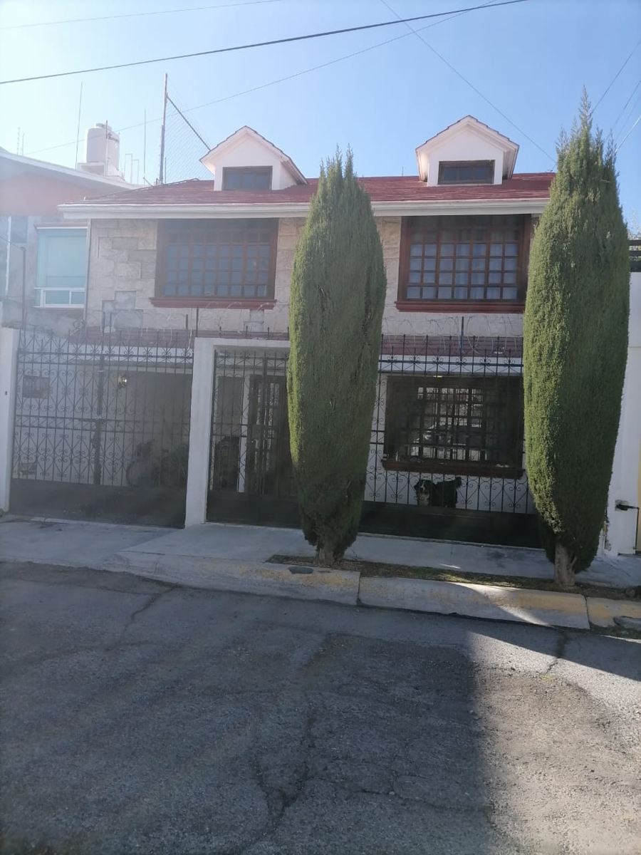 Casa en venta en Valle de San Javier, Pachuca de Soto — foto 1 de 22