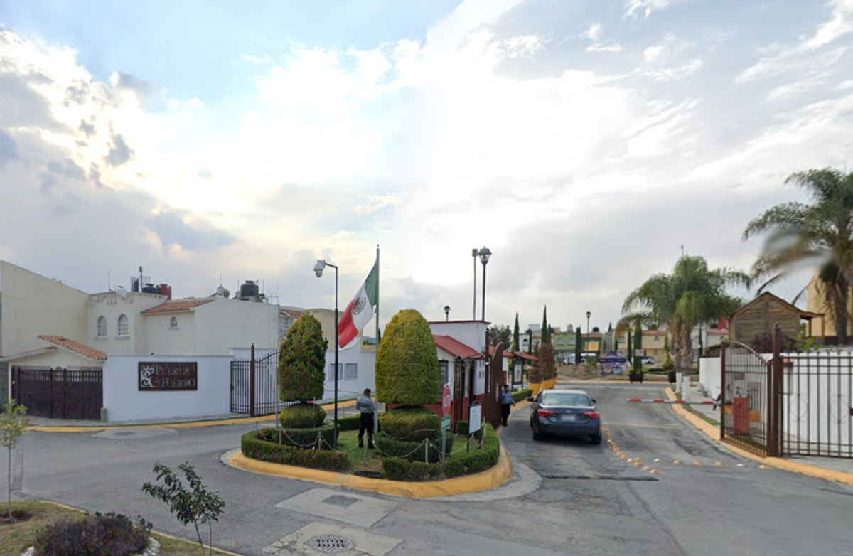 Casa en venta en La Puerta de Hierro, Pachuca de Soto — foto 1 de 14