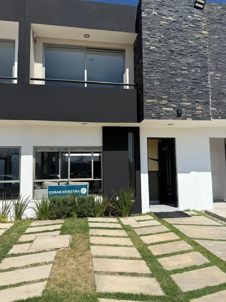 Casa en venta en Ampliación Campestre del Vergel, Morelia — foto 1 de 26