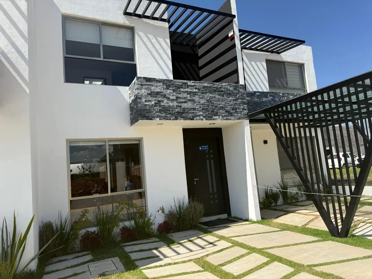 Casa en venta en Ampliación Campestre del Vergel, Morelia — foto 1 de 36