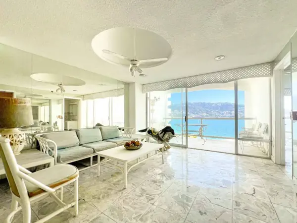 Departamento en venta en Club Deportivo, Acapulco de Juárez — foto 2 de 16