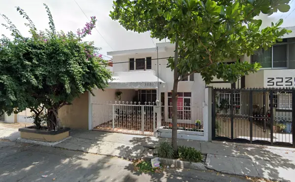 Casa en venta en Jardines del Nilo, Guadalajara — foto 3 de 14