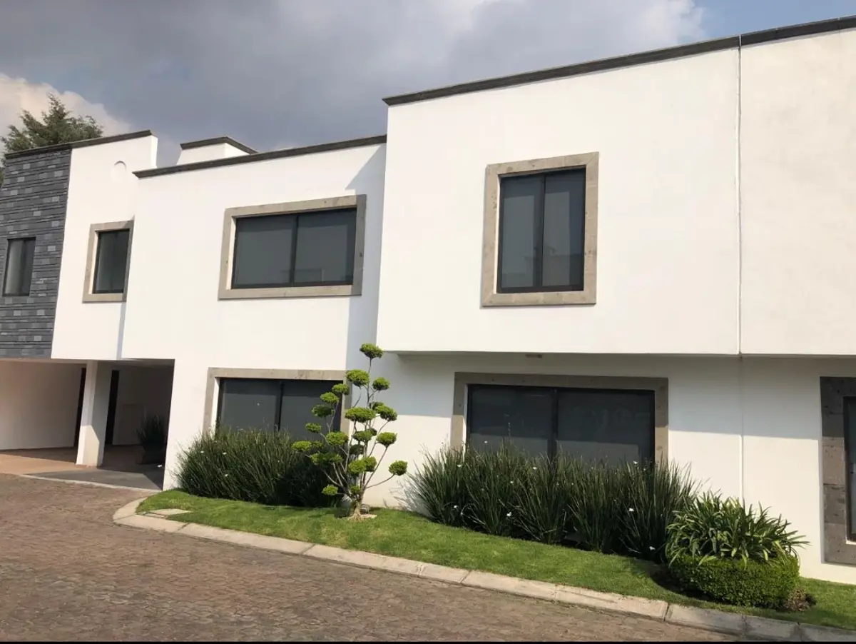 Casa en venta en Metepec Centro, Metepec — foto 1 de 31