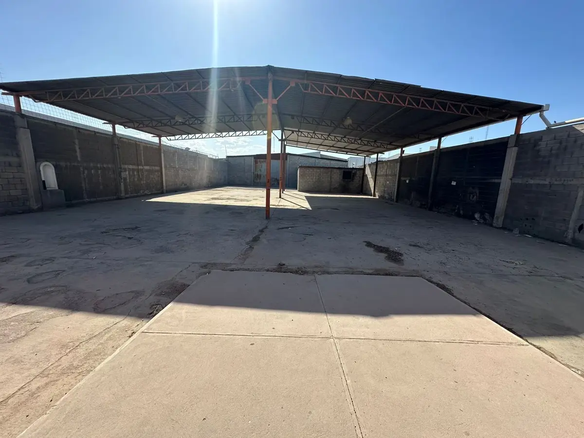 Bodega en renta en La Union, Torreón — foto 1 de 4