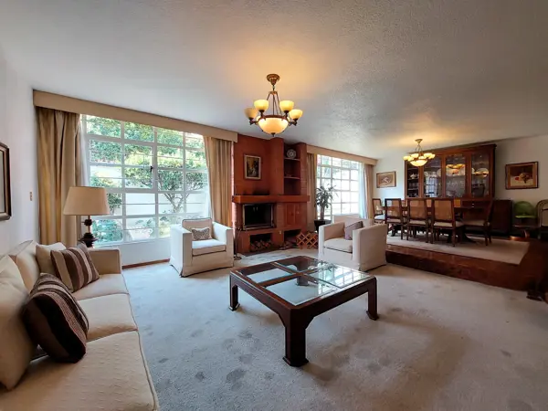 Casa en venta en Toriello Guerra, Tlalpan — foto 2 de 37