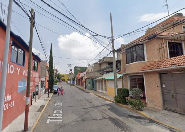 Casa en venta en Miguel de la Madrid Hurtado, Iztapalapa — foto 2 de 5