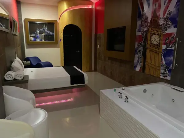 Hotel en venta en Luis Echeverria Álvarez, Boca del Río — foto 2 de 18