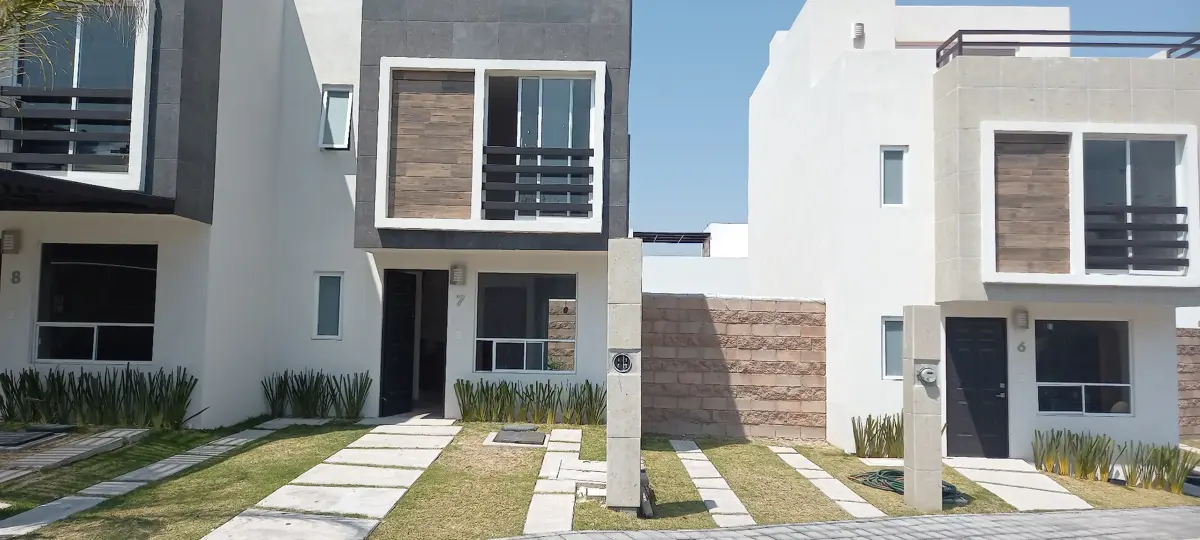 Casa en renta en Lomas de Angelópolis, San Andrés Cholula — foto 1 de 23