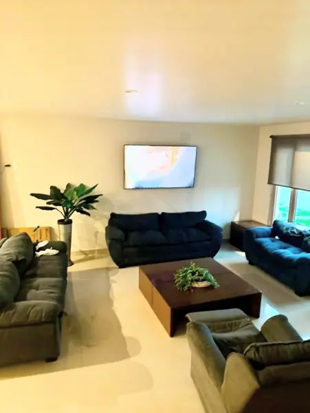 Casa en renta en Fuentes de San José, Toluca — foto 3 de 21
