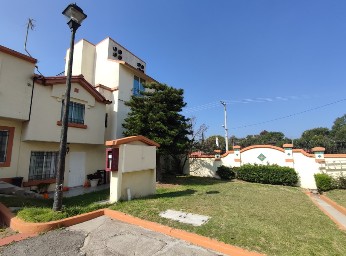 Casa en venta en Villa del Real, Tecámac — foto 1 de 41
