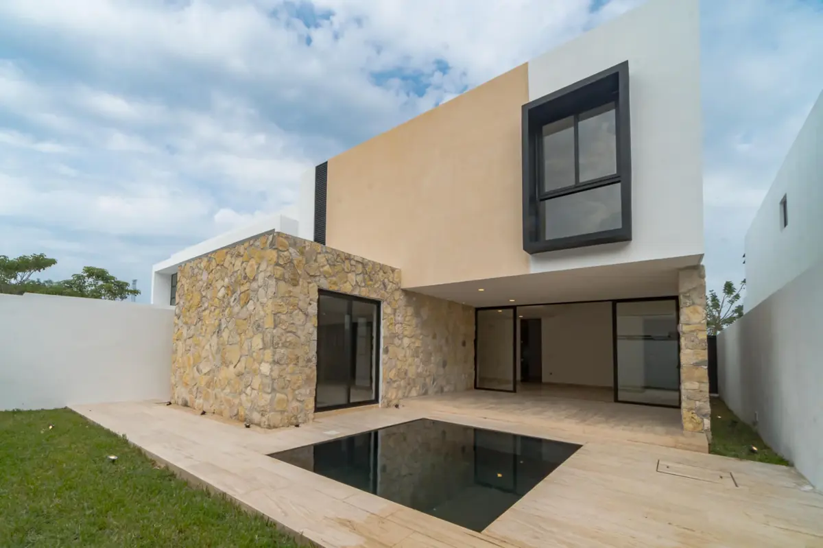 Casa en venta en Komchen, Mérida — foto 1 de 30