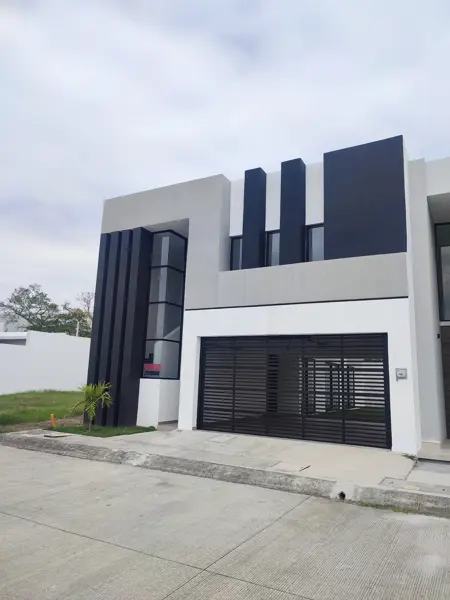 Casa en venta en Lomas del Dorado, Boca del Río, Veracruz de Ignacio de la Llave Casa en venta en Lomas del Dorado, Boca del Río, Veracruz de Ignacio de la Llave