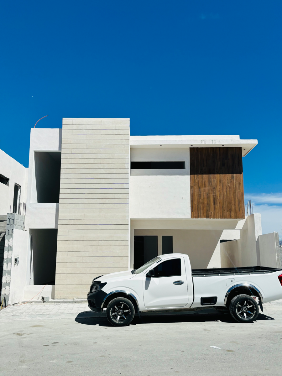 Casa en venta en Privanzas del Campestre, Arteaga — foto 1 de 11
