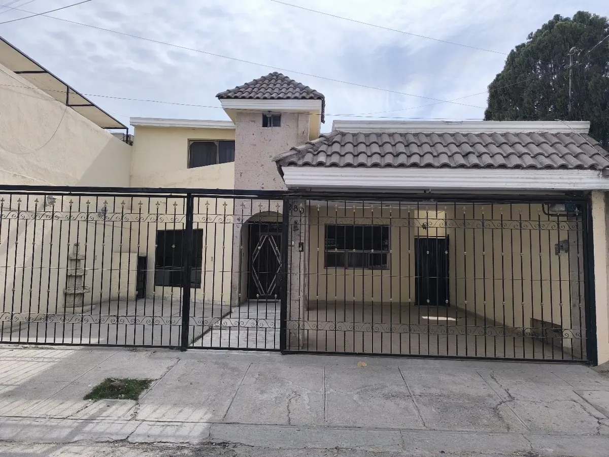 Casa en Venta en Navarro, Torreón, Coahuila de Zaragoza