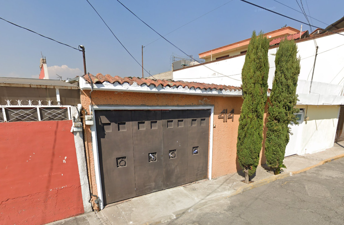 Casa en venta en Villa de las Flores 1a Sección (Unidad Coacalco), Coacalco de Berriozábal — foto 1 de 16