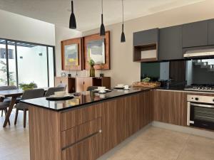 Casa en venta en Santa Maria de Guido, Morelia — foto 2 de 27