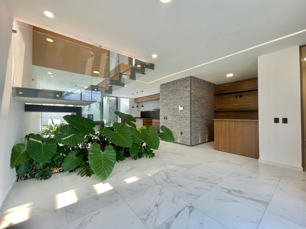 Casa en venta en Cañadas del Bosque, Morelia — foto 3 de 26
