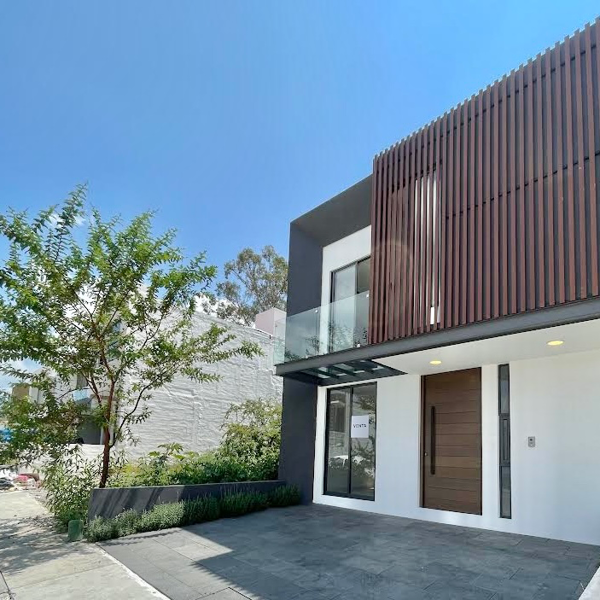 Casa en venta en Cañadas del Bosque, Morelia — foto 2 de 26