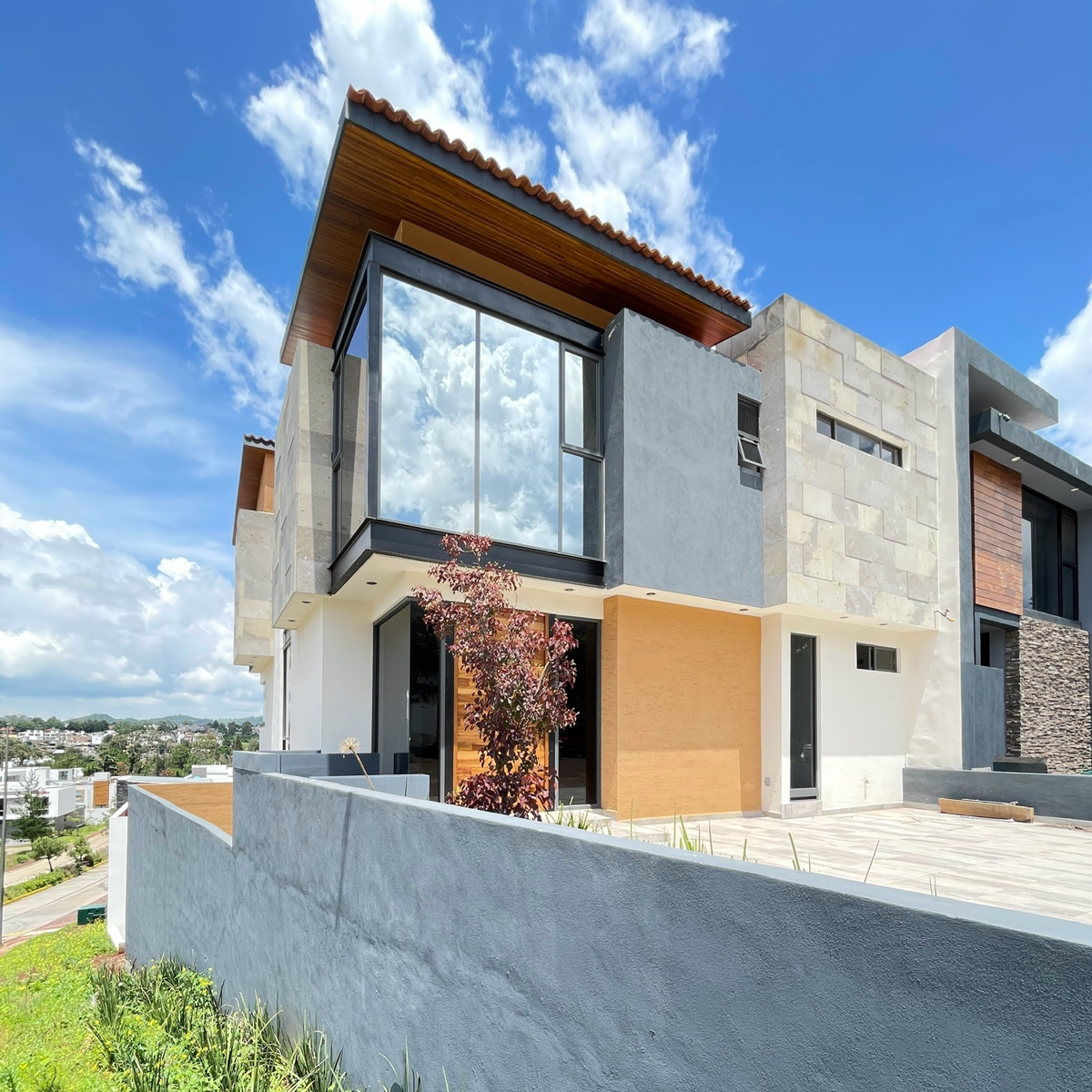 Casa en venta en Montaña Monarca I, Morelia — foto 1 de 18