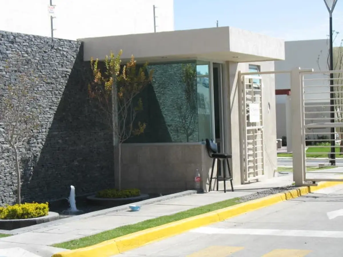 Casa en renta en Arrayanes, Zapopan — foto 1 de 24