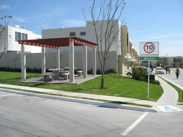 Casa en renta en Arrayanes, Zapopan — foto 3 de 24