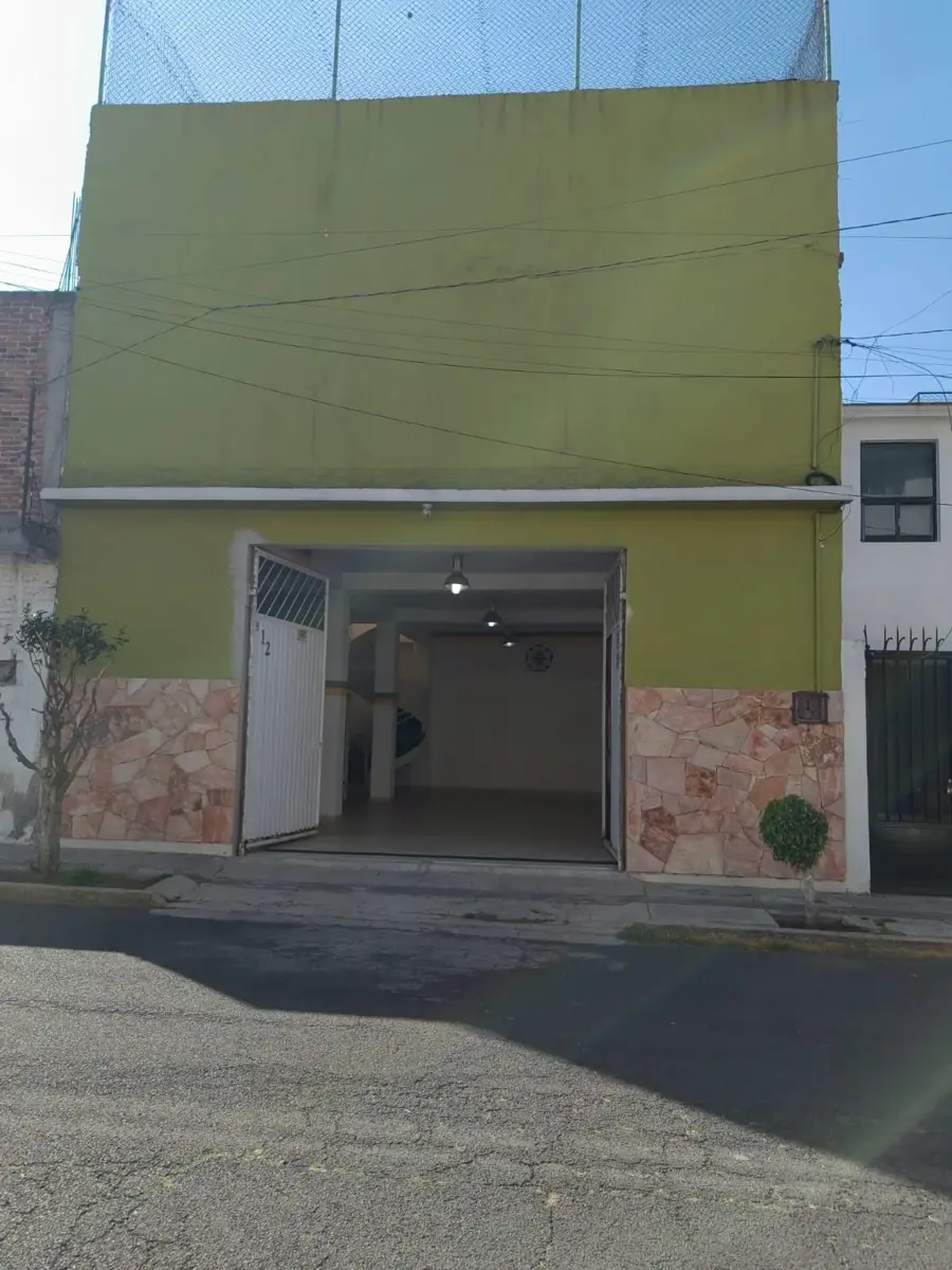 Bodega en renta en Isidro Fabela 2a Sección, Toluca — foto 1 de 8