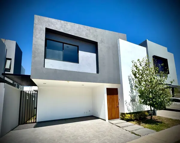 Casa en venta en Paseos del Molino, León — foto 2 de 13