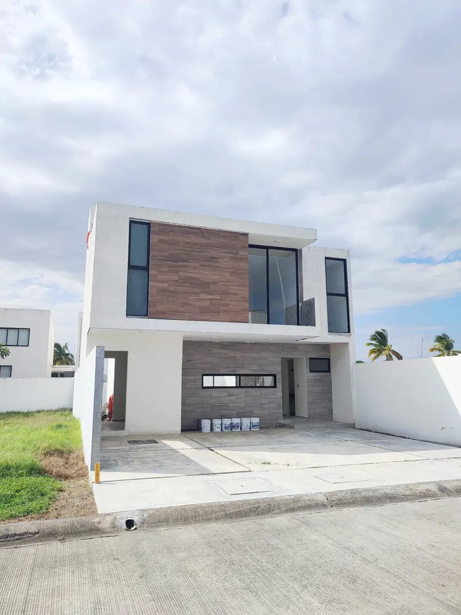 Casa en venta en Lomas del Dorado, Boca del Río — foto 1 de 12