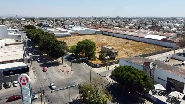 Terreno en venta en Heroes de Chapultepec, León — foto 2 de 5