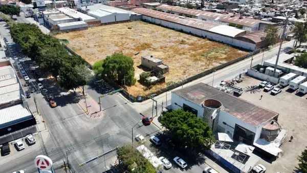 Terreno en venta en Heroes de Chapultepec, León — foto 3 de 5
