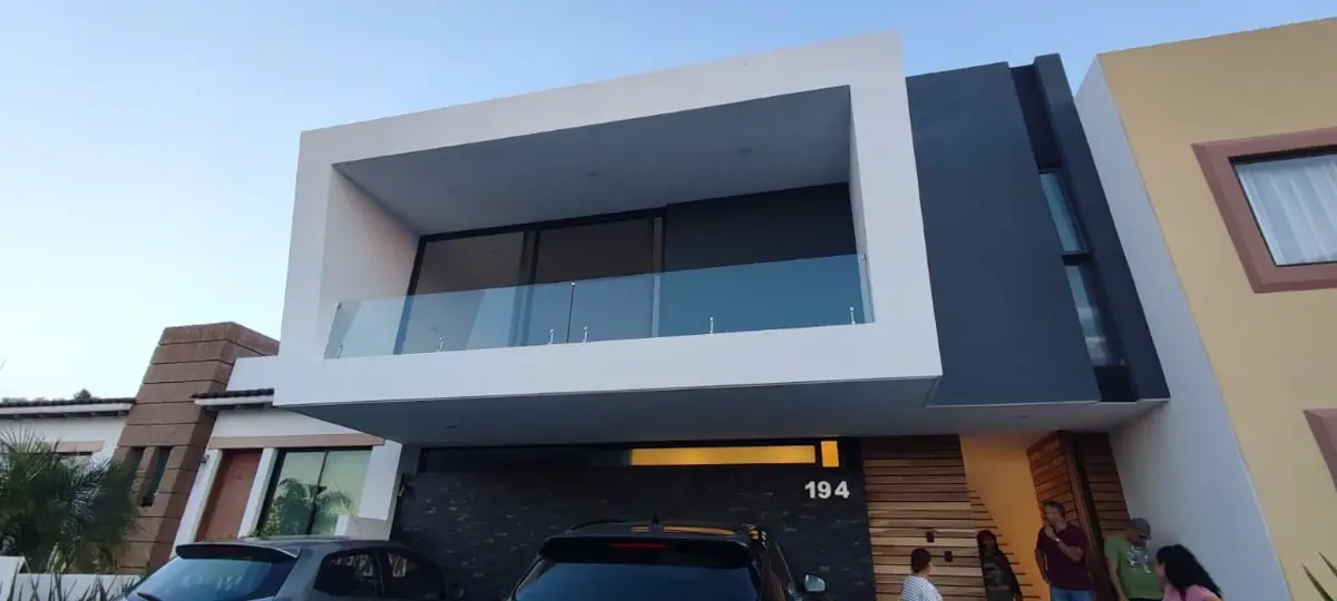 Casa en venta en Montaña Monarca III, Morelia — foto 1 de 43