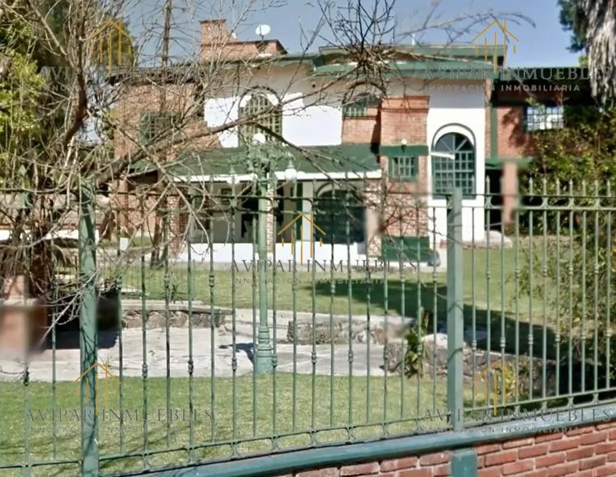 Casa en venta en Club Nautico Puente Viejo, Juanacatlán — foto 1 de 16