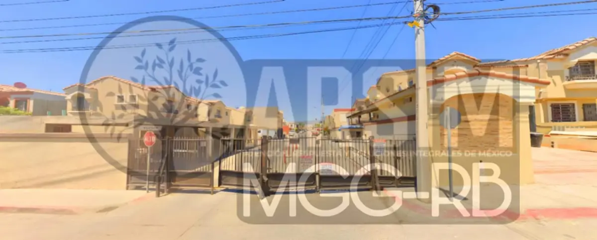Casa en venta en Urbiquinta Marsella, Tijuana — foto 1 de 50