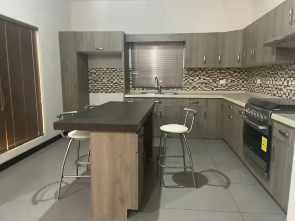 Casa en Venta Totalmente Equipada y Lista para Habitar Fraccionamiento al Norte