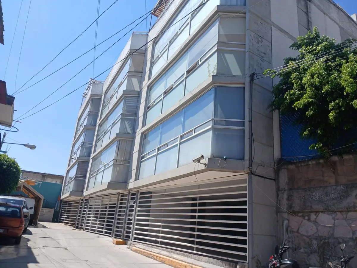 Departamento en venta en Valle Dorado, Tlalnepantla de Baz — foto 1 de 19
