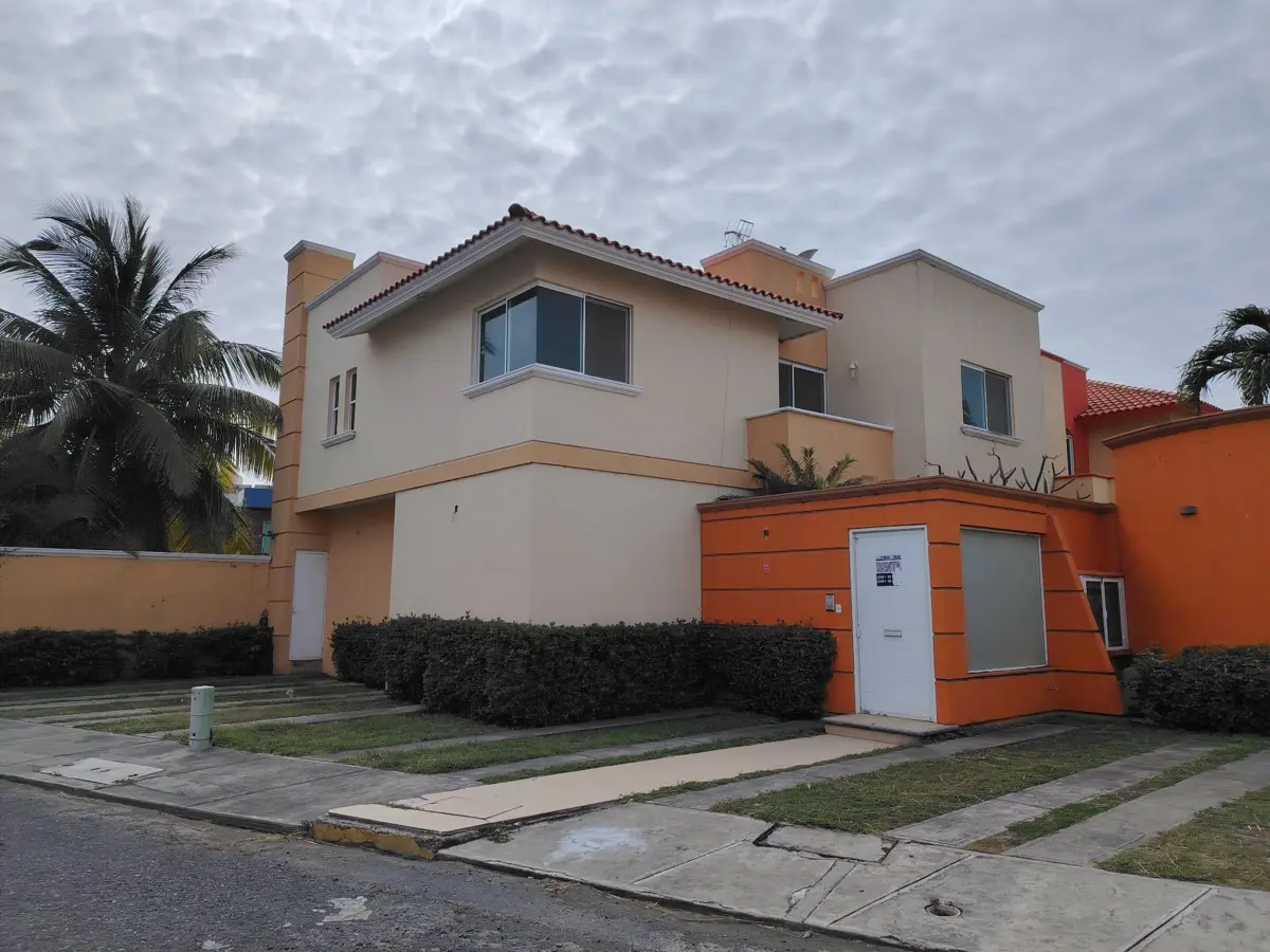 Casa en venta en Playas del Conchal, Alvarado — foto 1 de 10