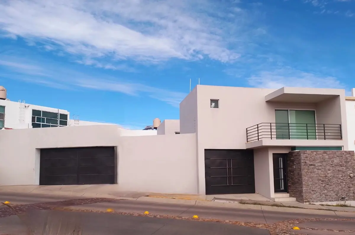 Casa en venta en Lomas del Refugio, León — foto 1 de 12