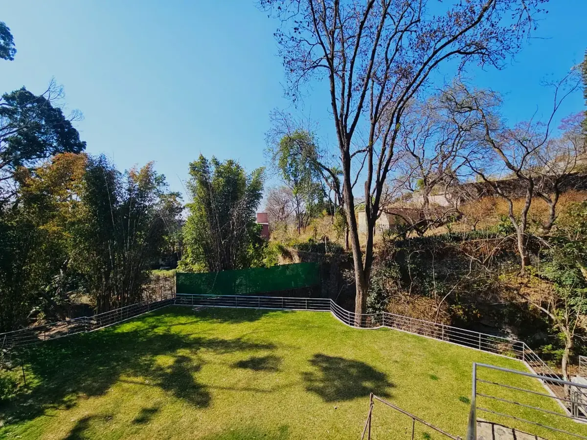 Terreno en venta en Tlaltenango, Cuernavaca — foto 1 de 6