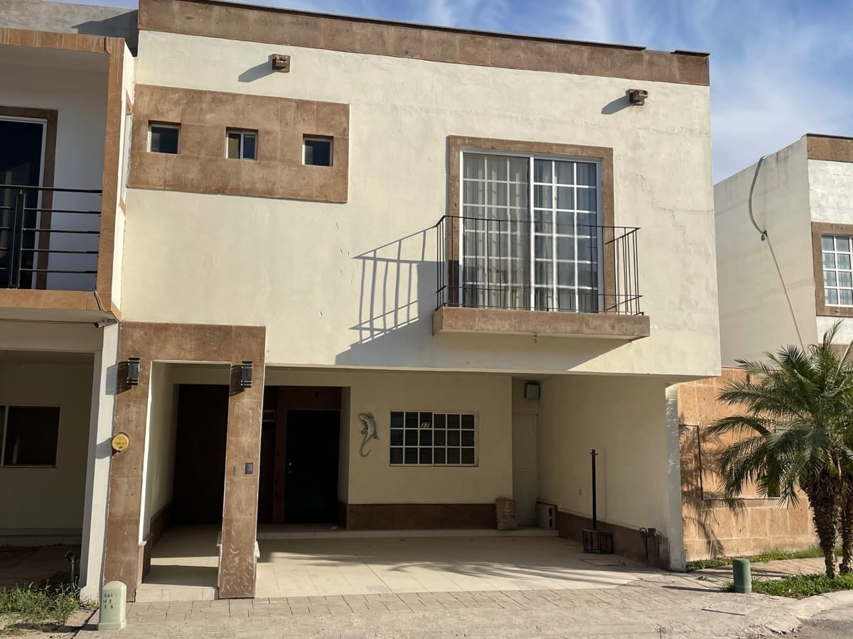 Casa en renta en Alebrijes Residencial, Torreón — foto 1 de 26