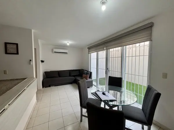 Casa en venta en Los Parques, García — foto 2 de 30