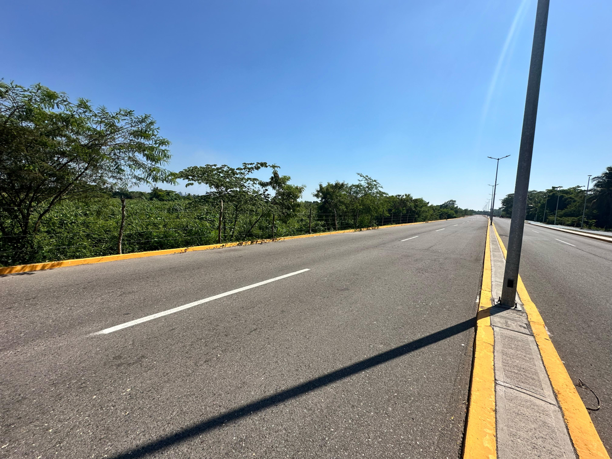 Terreno en venta en Siderúrgica Lázaro Cárdenas Las Truchas, Lázaro Cárdenas — foto 1 de 10