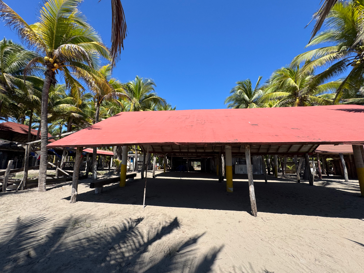 Terreno en venta en Playa Azul, Lázaro Cárdenas — foto 1 de 17
