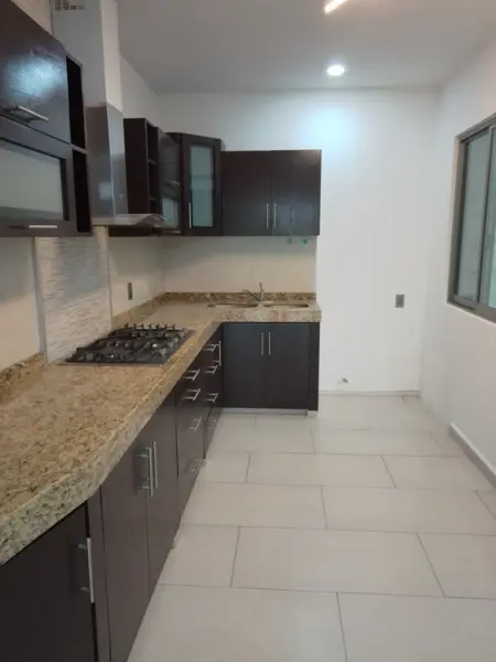 Casa en renta en Residencial Lomas de Jiutepec, Jiutepec — foto 2 de 16