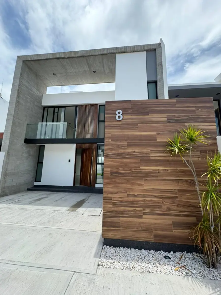 Casa en venta en Lomas de la Rioja, Alvarado — foto 1 de 7