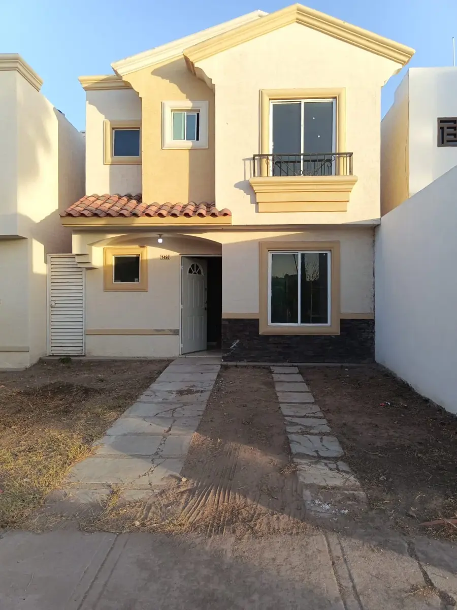 Casa en venta en Stanza Castilla, Culiacán — foto 1 de 13