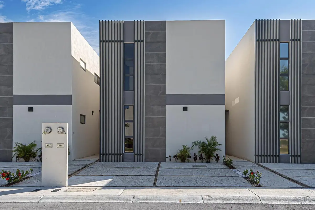 Casa en venta en Playa del Carmen, Solidaridad — foto 1 de 10