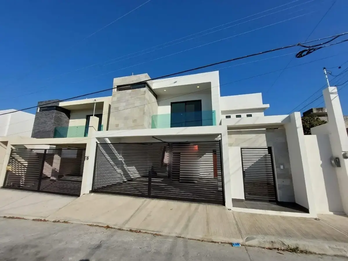 Casa en venta en Primavera, Tampico — foto 1 de 16